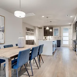 Sojourners Haven - 2 Mi To Downtown & Broadway Holiday home Nashville